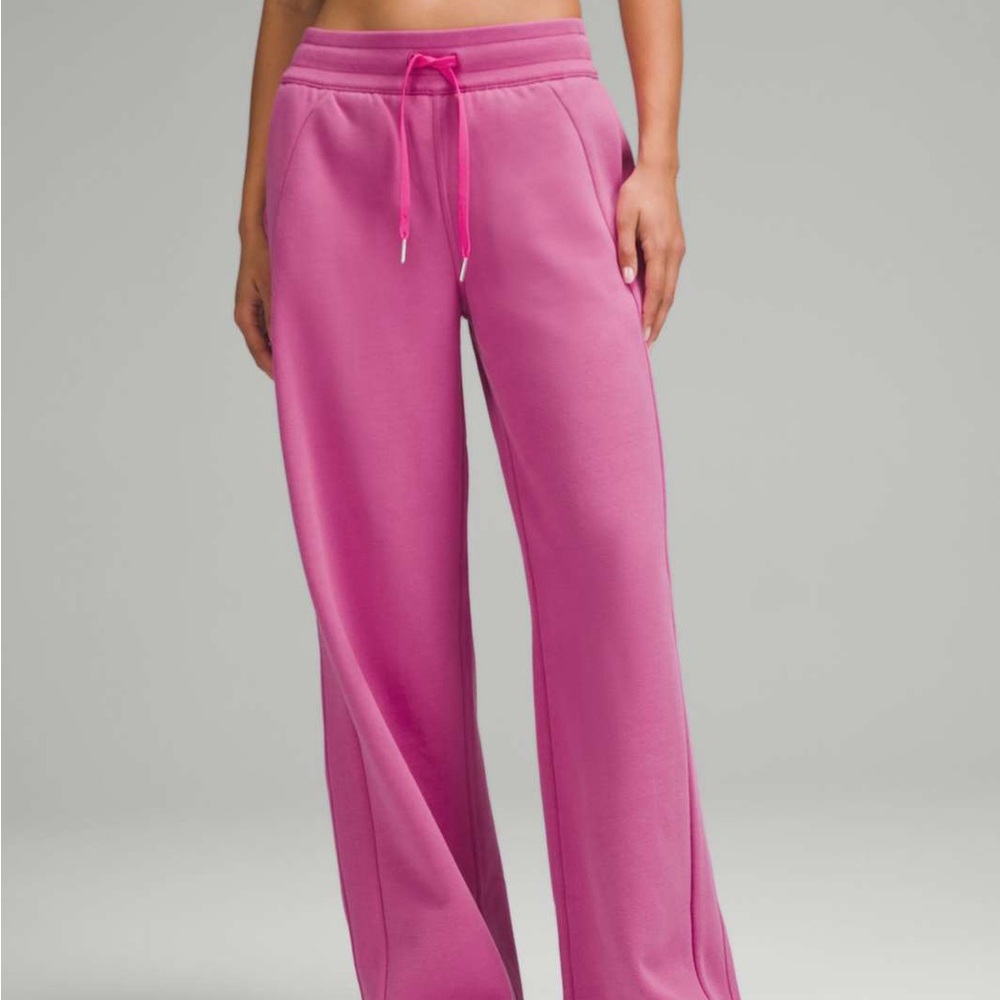 Lululemon Scuba Wide Leg Pant Pow Pink